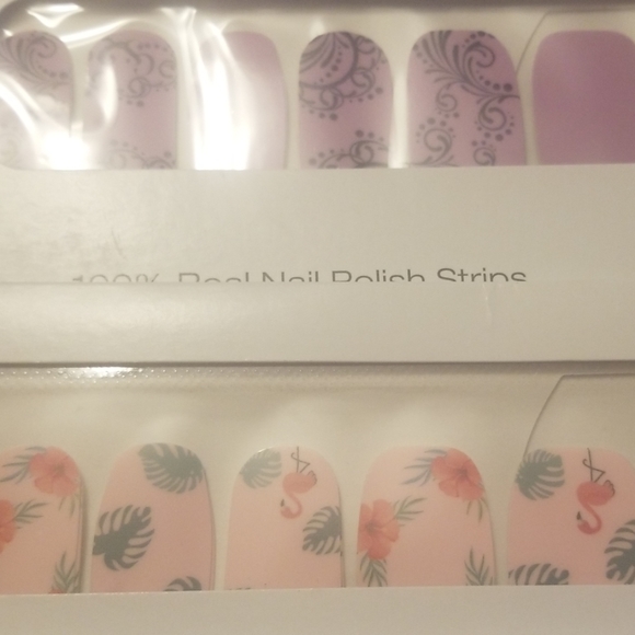 Bundle of design color street nails - Picture 3 of 4